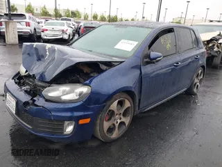 2011 Volkswagen GTI w/Sunroof & Navi PZEV с VIN WVWGD7AJ3BW101715, выставлен на аукционе IAAI как лот 42159103 с пробегом 137 196 миль миль и . История ставок и продаж доступна на DreamBid. Изображение 2.