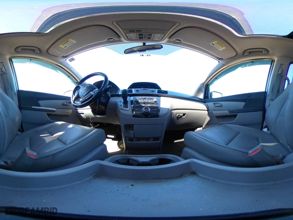 2013 Honda Odyssey Touring with VIN 5FNRL5H93DB076463, listed as a IAAI auction lot 41819994 with 188,911 mi miles. Bid and sale history available at carsss.com. Image 18.