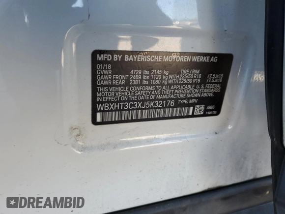 2018 BMW X1 xDrive28i z VIN WBXHT3C3XJ5K32176, wystawiony jako Copart lot #88102885 z przebiegiem 130 394 mil mil oraz Szkoda całkowita • Salvage title. Historia ofert i sprzedaży dostępna na DreamBid. Obrazek 14.