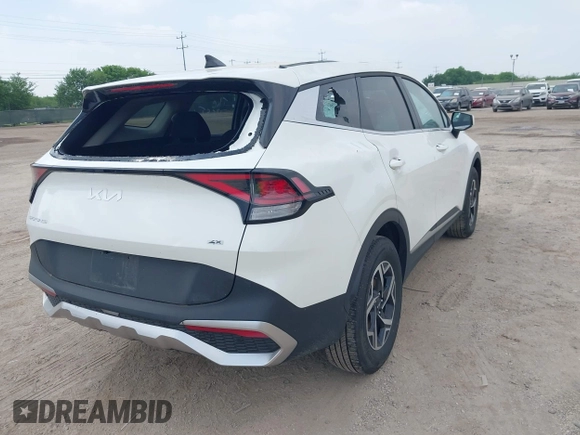 2024 Kia Sportage LX with VIN KNDPUCDF7R7311125, listed as a IAAI auction lot 41941739 with 22,242 mi miles and . Bid and sale history available at DreamBid. Image 4.