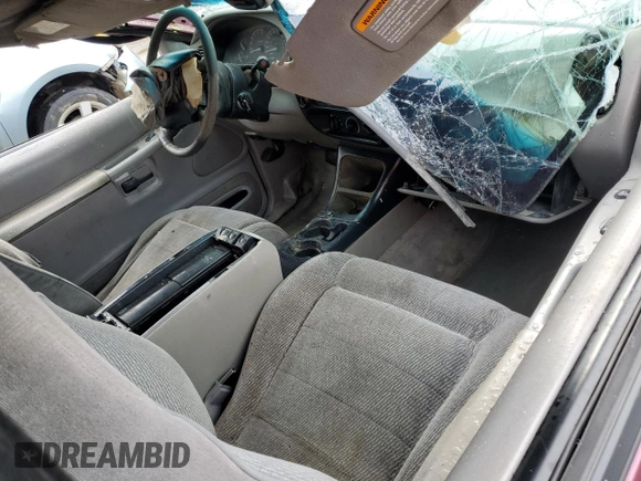 1997 Ford Explorer с VIN 1FMCU22E6VUA65114, выставлен на аукционе Copart как лот 80045524 с пробегом 220 132 миль миль и На запчасти • Non repairable. История ставок и продаж доступна на DreamBid. Изображение 8.