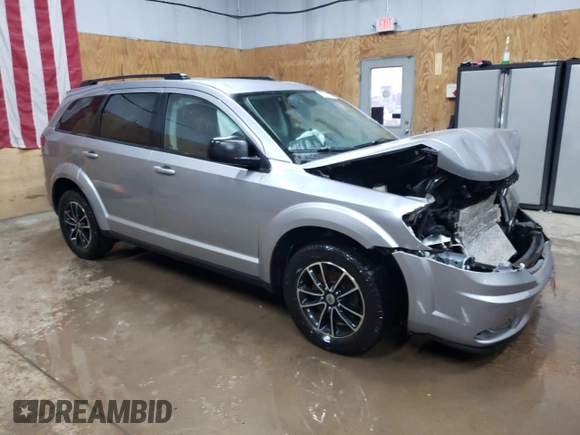 2018 Dodge Journey SE with VIN 3C4PDCABXJT536009, listed as a Copart auction lot 54544785 with 111,866 mi miles and Clean Title. Bid and sale history available at DreamBid. Image 4.
