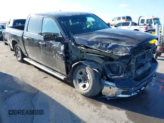 2014 Ram 1500 Big Horn z VIN 1C6RR7LT0ES463013, wystawiony jako IAAI lot #41500663 z przebiegiem 164 285 mil mil oraz . Historia ofert i sprzedaży dostępna na DreamBid. Obrazek 1.