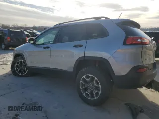 2017 Jeep Cherokee Sport with VIN 1C4PJMAB5HW646257, listed as a Copart auction lot 49246355 with 71,065 mi miles and Salvage Title. Bid and sale history available at DreamBid. Image 2.
