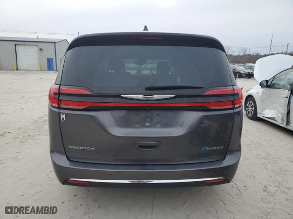 2023 Chrysler Pacifica Hybrid Limited with VIN 2C4RC1S7XPR543676, listed as a Copart auction lot 87204604 with 26,898 mi miles and Salvage Title. Bid and sale history available at carsss.com. Image 6.