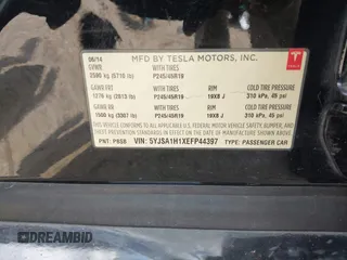 2014 Tesla Model S 60 z VIN 5YJSA1H1XEFP44397, wystawiony jako IAAI lot #42140917 z przebiegiem 136 515 mil mil oraz . Historia ofert i sprzedaży dostępna na DreamBid. Obrazek 9.