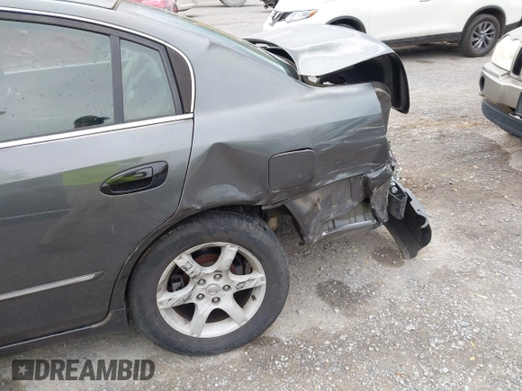 2005 Nissan Altima SL z VIN 1N4AL11D45N424154, wystawiony jako IAAI lot #42037793 z przebiegiem 117 461 mil mil oraz . Historia ofert i sprzedaży dostępna na DreamBid. Obrazek 6.