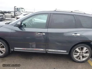 2013 Nissan Pathfinder SL with VIN 5N1AR2MN5DC647196, listed as a IAAI auction lot 41562785 with 154,670 mi miles. Bid and sale history available at carsss.com. Image 14.