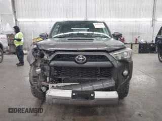 2016 Toyota 4Runner Limited z VIN JTEBU5JR8G5315922, wystawiony jako IAAI lot #41705628 z przebiegiem 163 416 mil mil oraz . Historia ofert i sprzedaży dostępna na DreamBid. Obrazek 12.
