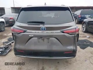 2022 Toyota Sienna Limited with VIN 5TDZRKEC7NS102931, listed as a IAAI auction lot 41419509 with 132,885 mi miles and . Bid and sale history available at DreamBid. Image 17.
