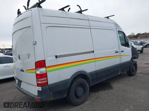 2016 Mercedes-Benz Sprinter Cargo with VIN WD3PE7DD6GP339069, listed as a IAAI auction lot 41837867 with 53,121 mi miles. Bid and sale history available at carsss.com. Image 4.