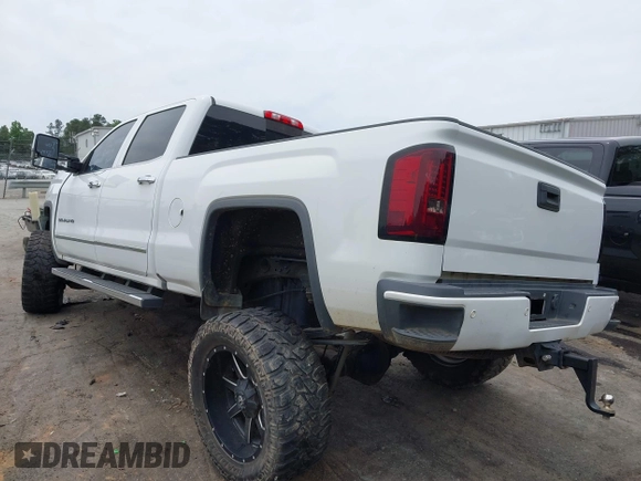 2017 GMC Sierra 2500HD Denali with VIN 1GT12UEG3HF117771, listed as a IAAI auction lot 42334696 with 140,999 mi miles and . Bid and sale history available at DreamBid. Image 3.