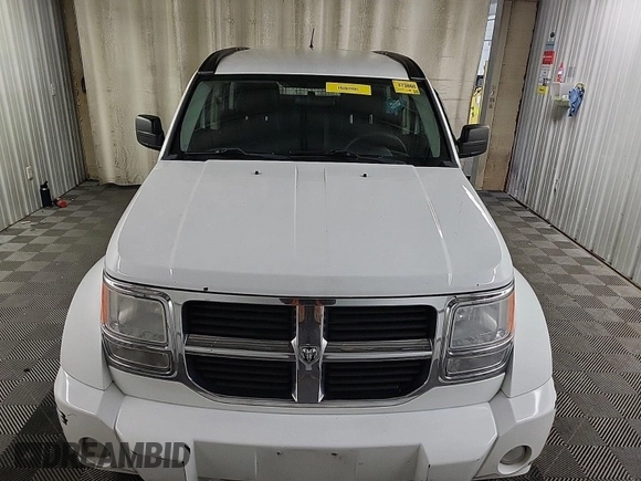 2011 Dodge Nitro SE z VIN 1D4PT2GK2BW589063, wystawiony jako IAAI lot #42408917 z przebiegiem 160 504 mil mil oraz . Historia ofert i sprzedaży dostępna na DreamBid. Obrazek 40.