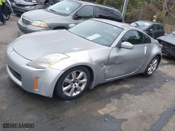 2003 Nissan 350Z Enthusiast with VIN JN1AZ34D43T116865, listed as a IAAI auction lot 41493494 with NaN miles. Bid and sale history available at carsss.com. Image 2.