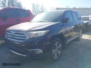 2013 Toyota Highlander Limited with VIN 5TDDK3EH8DS261746, listed as a IAAI auction lot 41660536 with 134,894 mi miles. Bid and sale history available at carsss.com. Image 17.