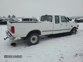 1996 Ford F-250 with VIN 1FTHX26F7TEA92558, listed as a Copart auction lot 83461074 with 213,446 mi miles and Salvage Title. Bid and sale history available at carsss.com. Image 3.