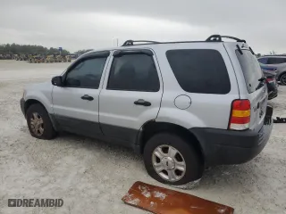 2004 Ford Escape XLT with VIN 1FMYU93114KA62609, listed as a Copart auction lot 81429304 with 146,373 mi miles and Clean Title. Bid and sale history available at carsss.com. Image 2.