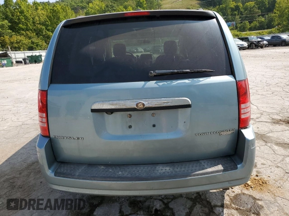 2010 Chrysler Town & Country Touring with VIN 2A4RR5D19AR254112, listed as a Copart auction lot 68232254 with 191,291 mi miles and Salvage Title. Bid and sale history available at DreamBid. Image 6.