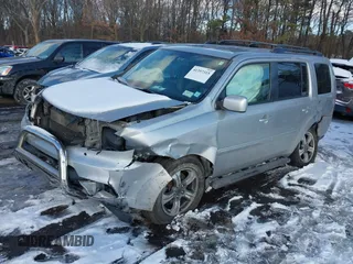 2015 Honda Pilot SE with VIN 5FNYF4H33FB064910, listed as a IAAI auction lot 41357315 with 115,879 mi miles and . Bid and sale history available at DreamBid. Image 2.
