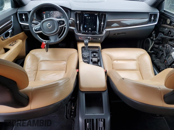 2018 Volvo S90 Momentum with VIN LVY982AK6JP039821, listed as a Copart auction lot 49254825 with 145,811 mi miles and Salvage Title. Bid and sale history available at carsss.com. Image 8.