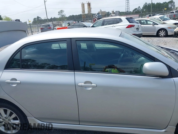 2009 Toyota Corolla with VIN 2T1BU40E19C132218, listed as a IAAI auction lot 41937374 with 137,137 mi miles. Bid and sale history available at carsss.com. Image 14.