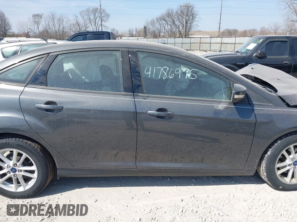2017 Ford Focus SE с VIN 1FADP3F28HL204391, выставлен на аукционе IAAI как лот 41786975 с пробегом Не указан миль и . История ставок и продаж доступна на DreamBid. Изображение 13.