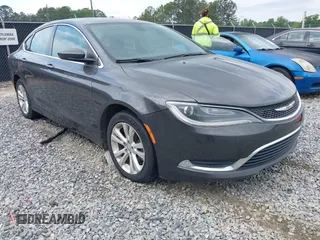 2015 Chrysler 200 Limited with VIN 1C3CCCABXFN632929, listed as a IAAI auction lot 42144192 with 140,917 mi miles. Bid and sale history available at carsss.com. Image 1.