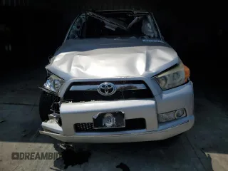 2011 Toyota 4Runner SR5 with VIN JTEZU5JR6B5032622, listed as a Copart auction lot 62197375 with Not provided miles and Salvage title. Bid and sale history available at DreamBid. Image 5.