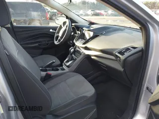 2014 Ford Escape SE with VIN 1FMCU9G96EUC53975, listed as a IAAI auction lot 41342661 with 128,594 mi miles. Bid and sale history available at carsss.com. Image 5.