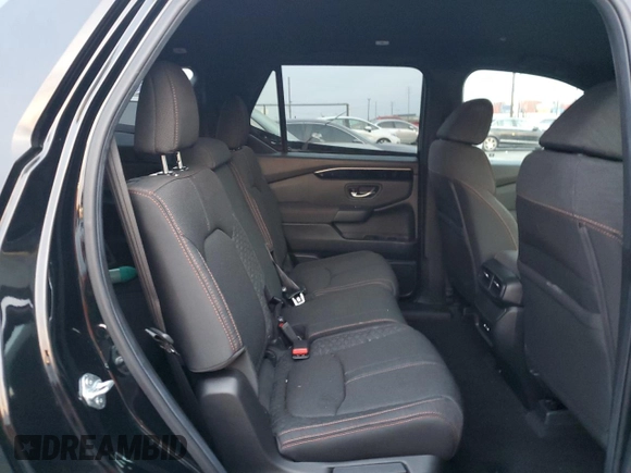 2025 Honda Pilot Sport with VIN 5FNYG2H3XSB011908, listed as a Copart auction lot 84303944 with 2,834 mi miles and Salvage Title. Bid and sale history available at carsss.com. Image 11.