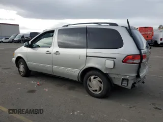 2003 Toyota Sienna LE with VIN 4T3ZF13C23U551614, listed as a Copart auction lot 80946134 with 160,302 mi miles and Salvage Title. Bid and sale history available at carsss.com. Image 2.