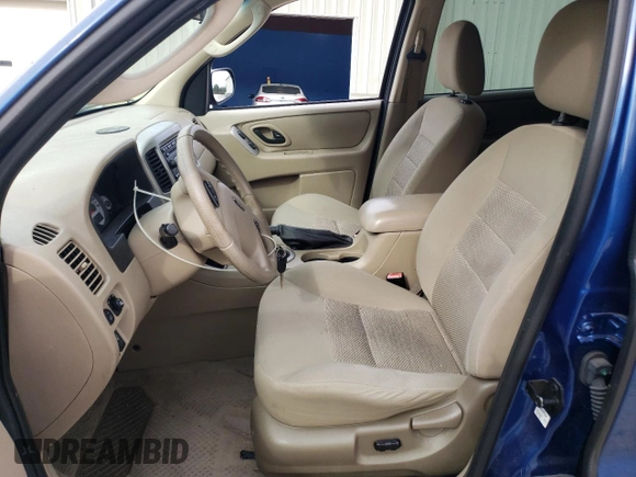 2007 Ford Escape XLT with VIN 1FMYU03Z47KA39170, listed as a Copart auction lot 75157914 with 141,672 mi miles and Salvage Title. Bid and sale history available at carsss.com. Image 7.