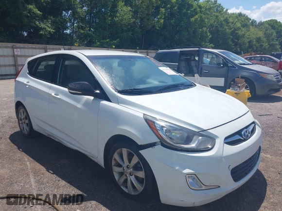 2012 Hyundai Accent SE with VIN KMHCU5AE7CU045860, listed as a IAAI auction lot 42739290 with 195,904 mi miles and . Bid and sale history available at DreamBid. Image 1.