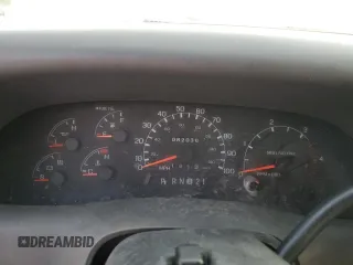 2000 Ford Super Duty F-250 XL with VIN 1FTNF21F7YEA97991, listed as a Copart auction lot 54577544 with 82,036 mi miles and Salvage Title. Bid and sale history available at carsss.com. Image 9.