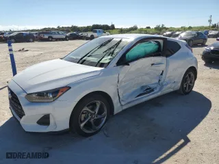 2020 Hyundai Veloster 2.0 with VIN KMHTG6AF3LU025773, listed as a Copart auction lot 72772863 with 68,204 mi miles. Bid and sale history available at carsss.com. Image 1.