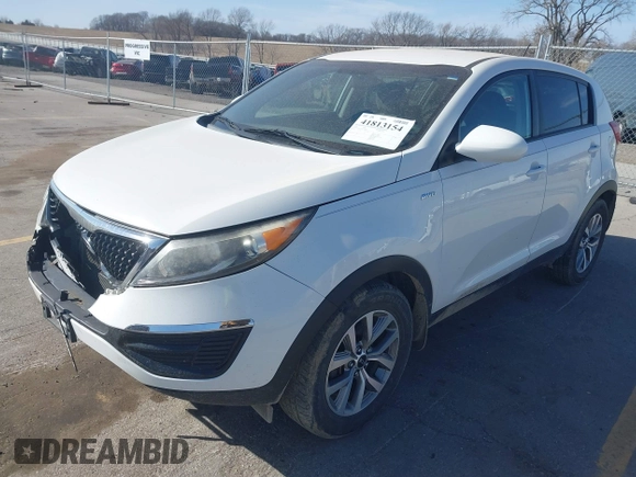 2015 Kia Sportage LX with VIN KNDPBCAC8F7690843, listed as a IAAI auction lot 41813154 with 124,885 mi miles and . Bid and sale history available at carsss.com. Image 17.