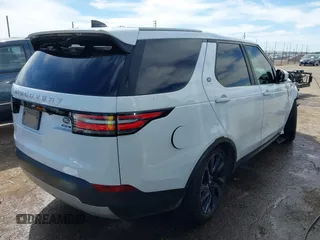 2018 Land Rover Discovery HSE Luxury z VIN SALRT2RV1JA075819, wystawiony jako IAAI lot #42157121 z przebiegiem 93 829 mil mil oraz . Historia ofert i sprzedaży dostępna na DreamBid. Obrazek 4.