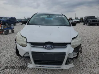 2012 Ford Focus S with VIN 1FAHP3E25CL221922, listed as a Copart auction lot 46247865 with 169,434 mi miles and Salvage Title. Bid and sale history available at DreamBid. Image 5.
