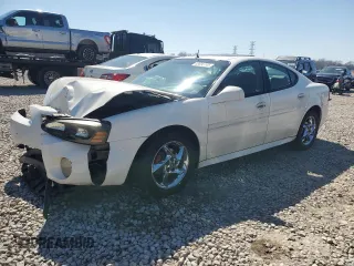 2004 Pontiac Grand Prix GTP with VIN 2G2WR524141145978, listed as a Copart auction lot 48695745 with 217,470 mi miles and Salvage Title. Bid and sale history available at carsss.com. Image 1.