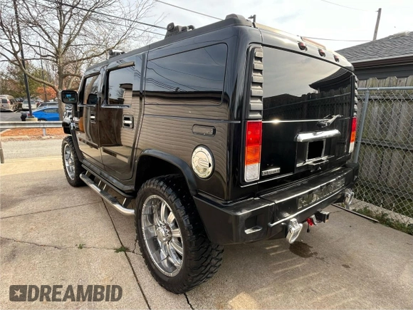 2004 Hummer H2 with VIN 5GRGN23U14H115951, listed as a Copart auction lot 88598115 with 88,845 mi miles and Clean Title. Bid and sale history available at carsss.com. Image 3.