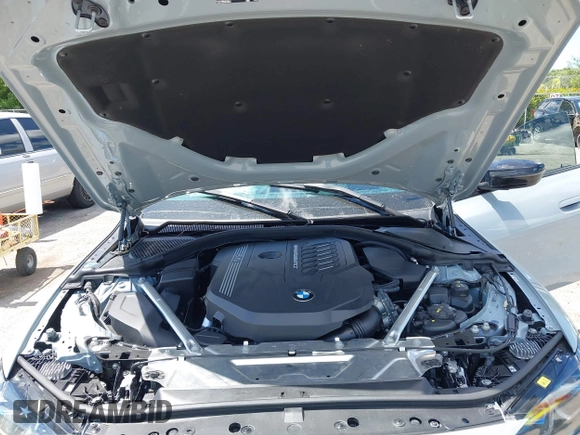 2023 BMW 4 Series M440i z VIN WBA63AW0XPFP50556, wystawiony jako IAAI lot #42517241 z przebiegiem 33 079 mil mil oraz . Historia ofert i sprzedaży dostępna na DreamBid. Obrazek 10.