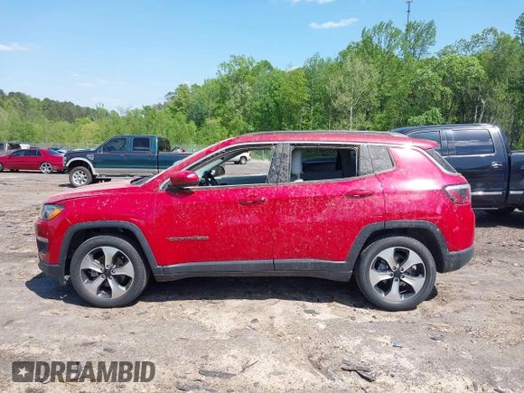 2018 Jeep Compass Latitude z VIN 3C4NJCBBXJT193295, wystawiony jako IAAI lot #41958808 z przebiegiem 121 440 mil mil oraz . Historia ofert i sprzedaży dostępna na DreamBid. Obrazek 14.