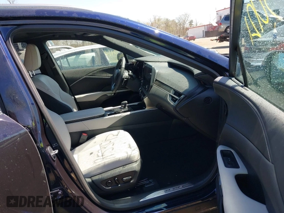 2024 Lexus RX 350h with VIN 2T2BBMCAXRC055195, listed as a IAAI auction lot 41953427 with 3,892 mi miles and . Bid and sale history available at DreamBid. Image 5.