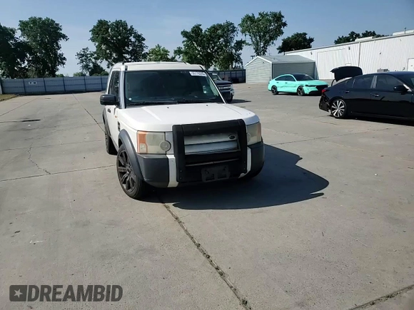 2006 Land Rover LR3 z VIN SALAD24406A409600, wystawiony jako Copart lot #55176245 z przebiegiem 183 635 mil mil oraz Szkoda całkowita • Salvage title. Historia ofert i sprzedaży dostępna na DreamBid. Obrazek 14.