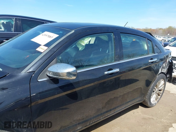 2012 Chrysler 200 Limited with VIN 1C3CCBCB5CN250360, listed as a IAAI auction lot 42097883 with 91,746 mi miles and . Bid and sale history available at DreamBid. Image 15.