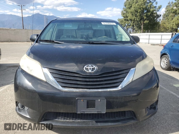 2013 Toyota Sienna LE AAS with VIN 5TDKK3DCXDS337125, listed as a Copart auction lot 51700215 with 235,782 mi miles and Clean Title. Bid and sale history available at carsss.com. Image 5.