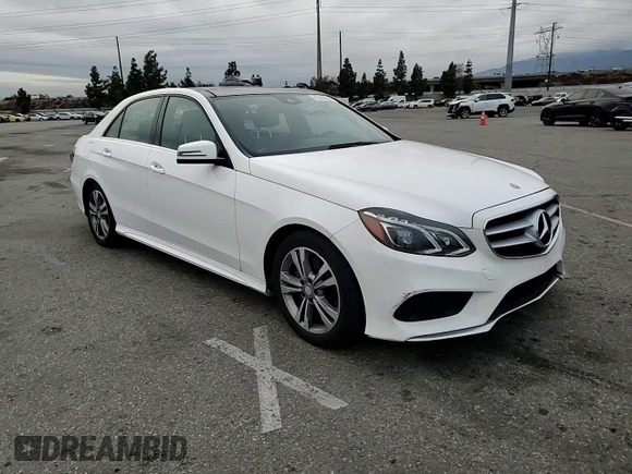 2014 Mercedes-Benz E-Class E 250 BlueTEC Luxury with VIN WDDHF0EB9EA943376, listed as a Copart auction lot 82695654 with 185,193 mi miles and Salvage Title. Bid and sale history available at carsss.com. Image 11.