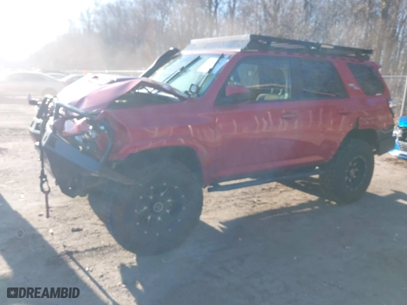 2019 Toyota 4Runner SR5 with VIN JTEBU5JR8K5615811, listed as a IAAI auction lot 41152252 with 96,449 mi miles. Bid and sale history available at carsss.com. Image 17.