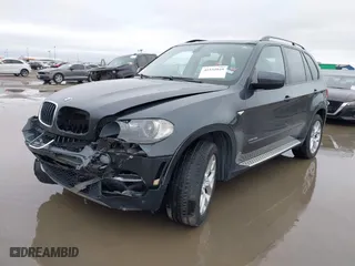 2011 BMW X5 35i with VIN 5UXZV4C51BL414668, listed as a IAAI auction lot 41532939 with 108,552 mi miles. Bid and sale history available at carsss.com. Image 2.