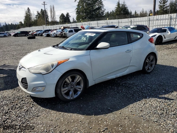 2013 Hyundai Veloster w/Black Int with VIN KMHTC6AD6DU103295, listed as a Copart auction lot 50977565 with 163,653 mi miles and Salvage Title. Bid and sale history available at carsss.com. Image 1.